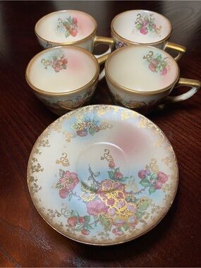 Lecot China Zapun Elegant Tea Cup (4) & Saucer (4) Set Porcelain with gold gilt